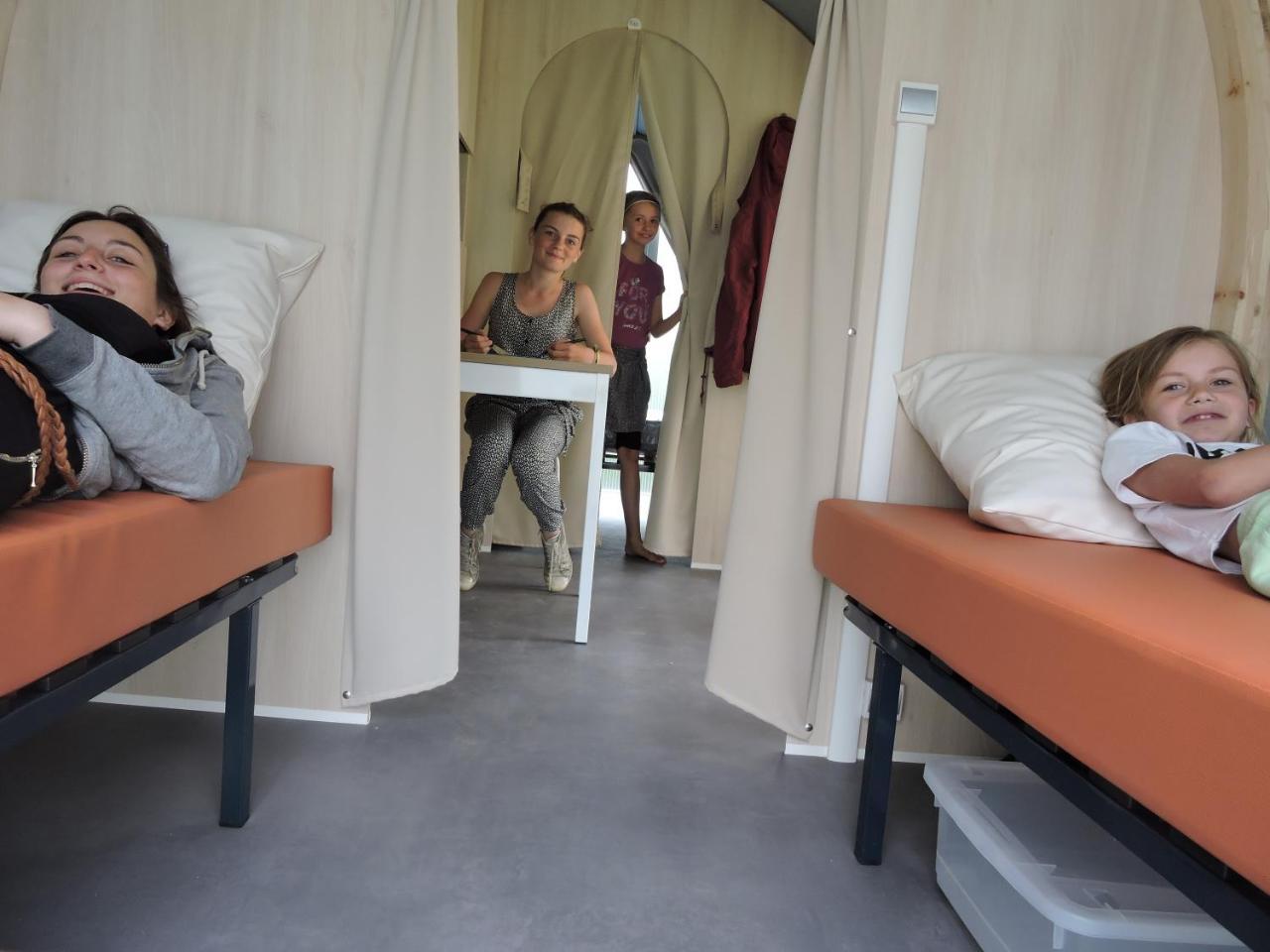 Camping Le Mont Joli Bois كرييل-سور-مير المظهر الخارجي الصورة